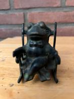 Koperen zittende kikker in stoeltje, Antiek en Kunst, Antiek | Koper en Brons, Ophalen of Verzenden, Koper