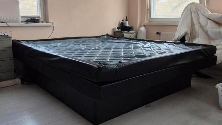 Waterbed 1.80m x 2.10m, Huis en Inrichting, Slaapkamer | Waterbedden, Tweepersoons, Ophalen
