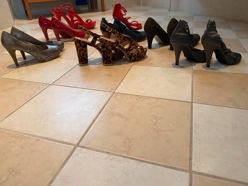 30 paar (39) mooie schoenen en laarzen in èèn koop, Kleding | Dames, Schoenen, Zo goed als nieuw, Ophalen of Verzenden