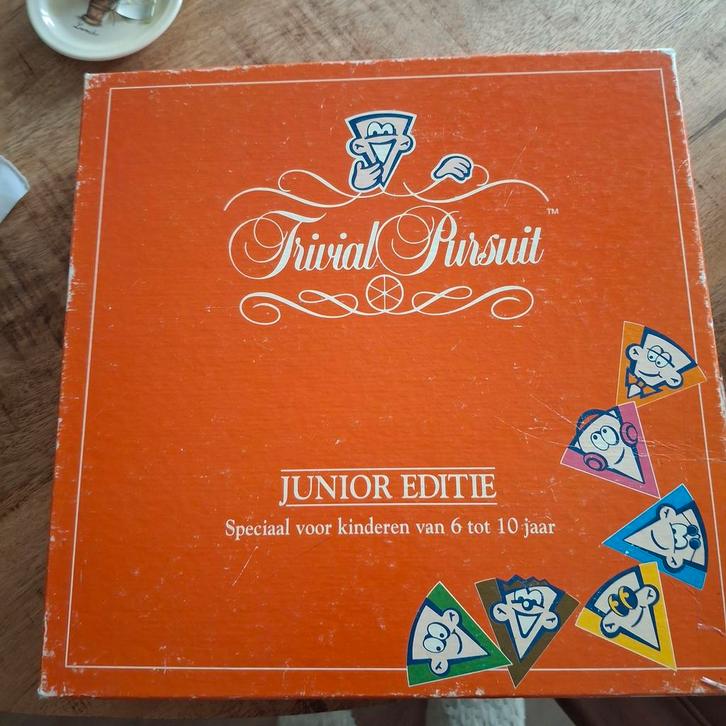 Trivial Pursuit Junior Editie, Hobby en Vrije tijd, Gezelschapsspellen | Bordspellen, Gebruikt, Drie of vier spelers, Vijf spelers of meer