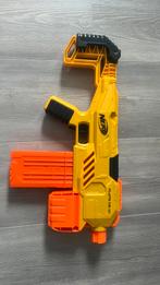 Elektrisch NERF pistool met pijltjes vest, Ophalen of Verzenden, Zo goed als nieuw