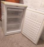 Tafelmodel vrieskast in zeer nette staat werkt prima., Minder dan 60 cm, Zo goed als nieuw, Energieklasse A of zuiniger, Vrijstaand