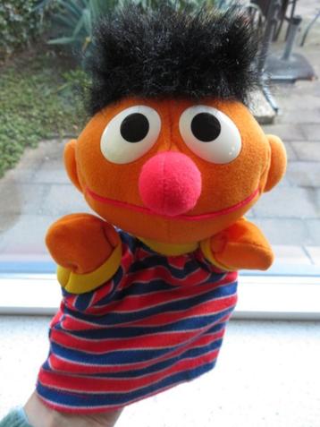 Sesamstraat Handpop Ernie merk TYCO Jim Henson beschikbaar voor biedingen
