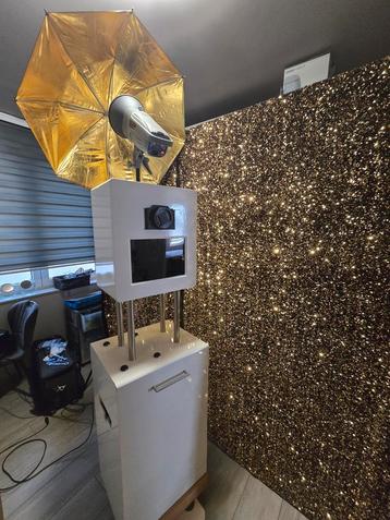 Photobooth te huur beschikbaar voor biedingen