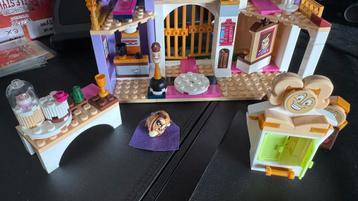 Lego Set Belle & het Beest - Bijna Compleet beschikbaar voor biedingen