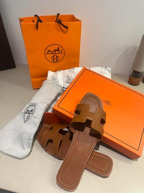 Hermes oran sandalen, Kleding | Dames, Schoenen, Nieuw, Sandalen of Muiltjes, Bruin, Verzenden
