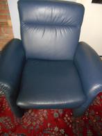 Mooie leren Fauteuil kleur donkerblauw zo goed als nieuw., Ophalen, Zo goed als nieuw, 50 tot 75 cm, Leer