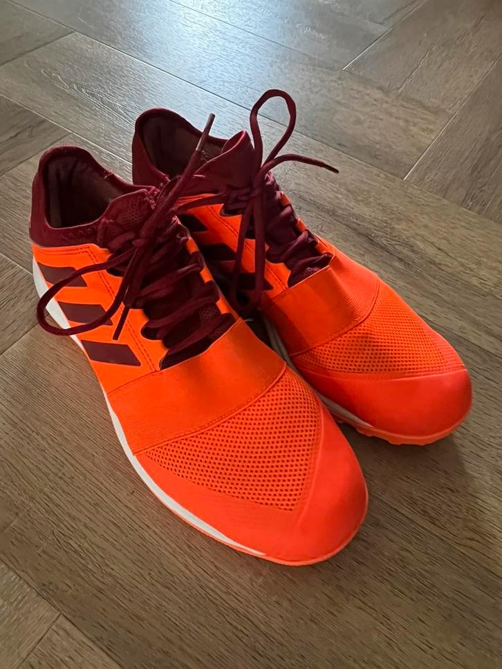 Adidas Divox hockeyschoenen (korfbal) maat 44 2/3, Sport en Fitness, Hockey, Zo goed als nieuw, Schoenen, Ophalen of Verzenden