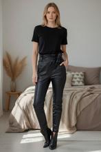 Dante 6 Zwarte faux leren broek met riem - Maat M, Kleding | Dames, Broeken en Pantalons, Verzenden, Zwart, Dante 6, N/A