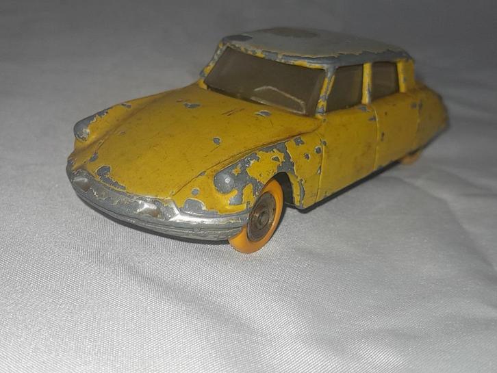 Citroën DS19 van Dinky Toys, Hobby en Vrije tijd, Modelauto's | 1:43, Gebruikt, Auto, Dinky Toys, Ophalen of Verzenden