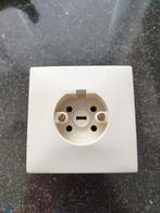 Perilex Stopcontact, Doe-het-zelf en Verbouw, Elektra en Kabels, Ophalen of Verzenden, Gebruikt, Stopcontact