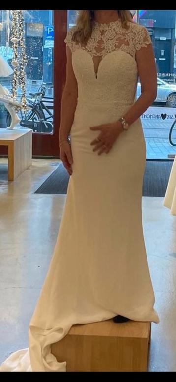 Super mooie witte trouwjurk  Maat 38 / 40  beschikbaar voor biedingen