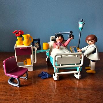 Playmobil 3980 ziekenhuis kamer inrichting beschikbaar voor biedingen