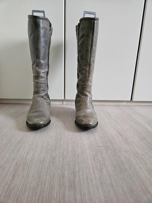 Hush Puppies,dameslaarzen, leer,mt=38,wijde schacht=44, € 15, Kleding | Dames, Schoenen, Gedragen, Hoge laarzen, Grijs, Ophalen of Verzenden