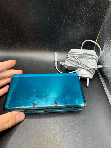 Nintendo 3ds blauw  beschikbaar voor biedingen