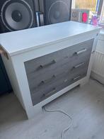 Commode/ladekast, Ophalen, 50 tot 70 cm, Voetruimte, 100 cm of meer