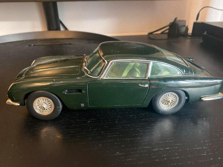 Vintage Autoart Aston Martin DB5 Modelauto, Hobby en Vrije tijd, Modelauto's | 1:18, Gebruikt, Auto, Autoart, Ophalen of Verzenden