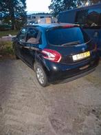 Peugeot met werk aan de motor, Ophalen of Verzenden, Peugeot