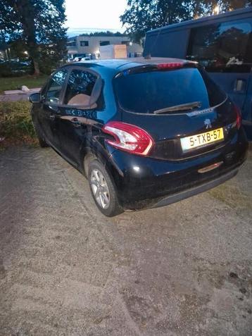 Peugeot met werk aan de motor beschikbaar voor biedingen