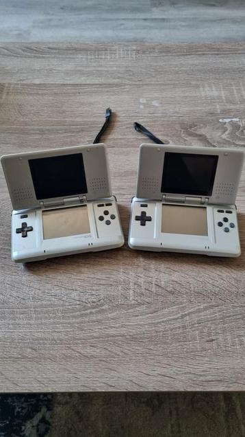 2 stuks Nintendo ds phat. beschikbaar voor biedingen