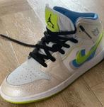 Nike Air Jordan 1 Mid SE, Ophalen of Verzenden, Zo goed als nieuw, Sneakers of Gympen, Nike