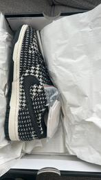 Nike dunk low Harris Tweed 42 black white multi, Ophalen of Verzenden, Nieuw, Sneakers of Gympen