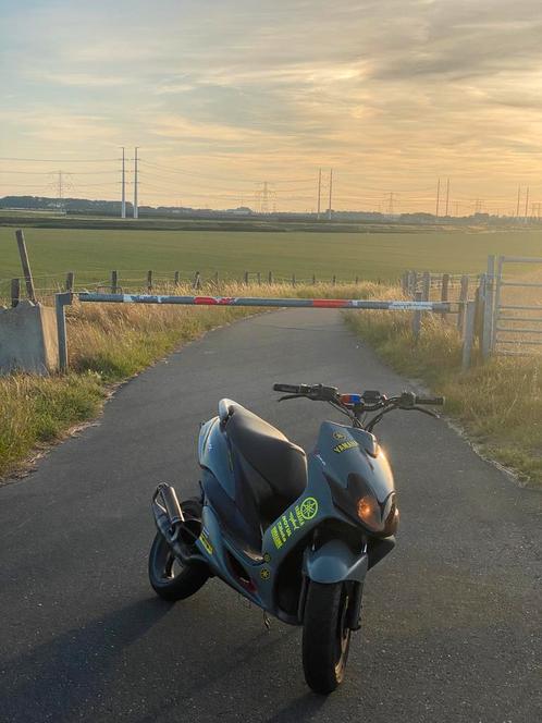 Yamaha jog r 70 cc, Fietsen en Brommers, Scooters | Yamaha, Zo goed als nieuw, JogR of RR, Verzenden
