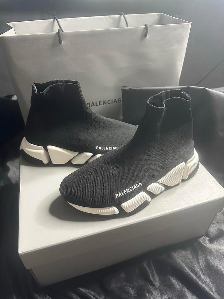 Balenciaga Speed 2.0 - Maat 40, Kleding | Dames, Schoenen, Zo goed als nieuw, Sneakers of Gympen, Zwart, Ophalen