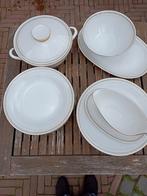 Servies wit goud Seltmann Weiden Bavaria, Verzamelen, Porselein, Kristal en Bestek, Ophalen, Bord of Schaal