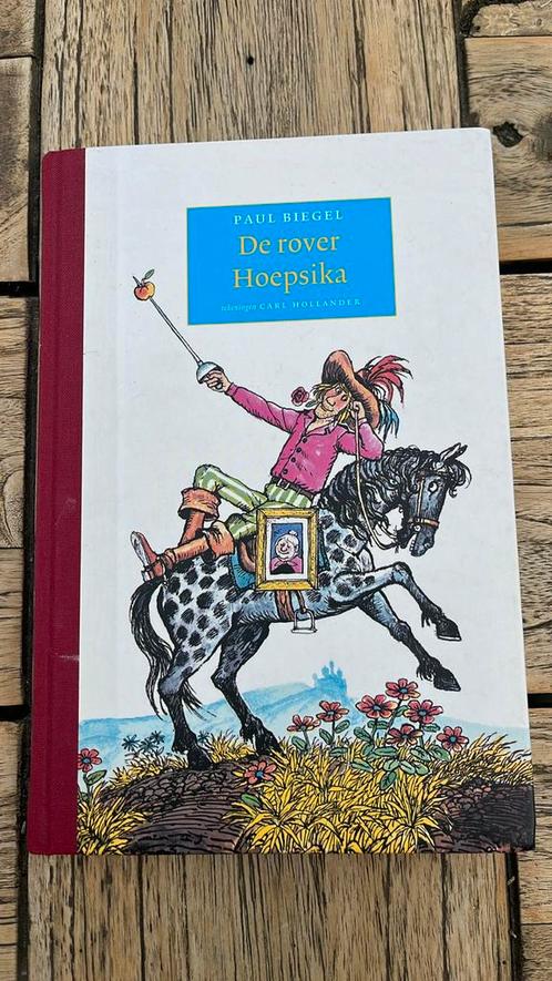 Paul Biegel - Rover Hoepsika, Boeken, Kinderboeken | Jeugd | onder 10 jaar, Zo goed als nieuw, Ophalen of Verzenden