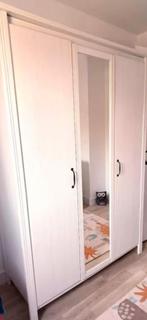 Kledingkast, Ophalen, Zo goed als nieuw, Overige materialen, Minder dan 20 mm
