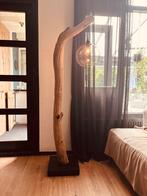 Unieke staande lamp van karaktervol hout – handgemaakt, Ophalen of Verzenden, Nieuw, Hout, 150 tot 200 cm