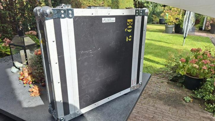 Flightcase 2 HE Rack Case, Muziek en Instrumenten, Behuizingen en Koffers, Gebruikt, Speaker of Versterker, Flightcase, Ophalen
