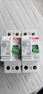 2x ABB aardlekschakelaar 0930-792, Ophalen of Verzenden, Gebruikt, Overige typen