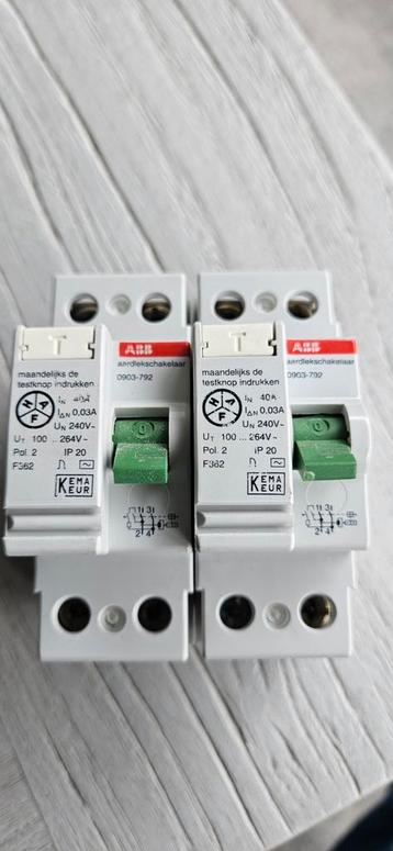 2x ABB aardlekschakelaar 0930-792 beschikbaar voor biedingen
