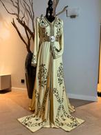 Prachtige takshita kaftan in butter yellow, Ophalen of Verzenden, Zo goed als nieuw, Overige typen