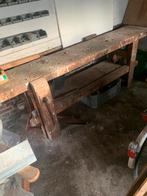 Zware oude werkbank met schroef bank, Doe-het-zelf en Verbouw, Werkbanken, Ophalen of Verzenden, Gebruikt, 170 cm of meer, Bankschroef