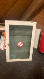 Oostwoud antieke apotheekkast, Antiek en Kunst, Ophalen of Verzenden