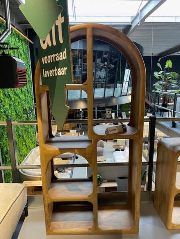 BOEKENKAST ROND tropisch hardhout 86cm breed voorraad beschikbaar voor biedingen