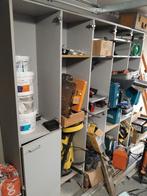 Te koop een opberg kast zonder deuren mooi voor in de schuur, Ophalen