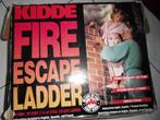 Vlucht brand ladder, doos is niet zo mooi meer., Doe-het-zelf en Verbouw, Ladders en Trappen, Ophalen of Verzenden, Nieuw, 2 tot 4 meter