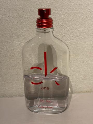 Ck One Red Eau De Toilette, voor Vrouwen 100 ml half vol beschikbaar voor biedingen