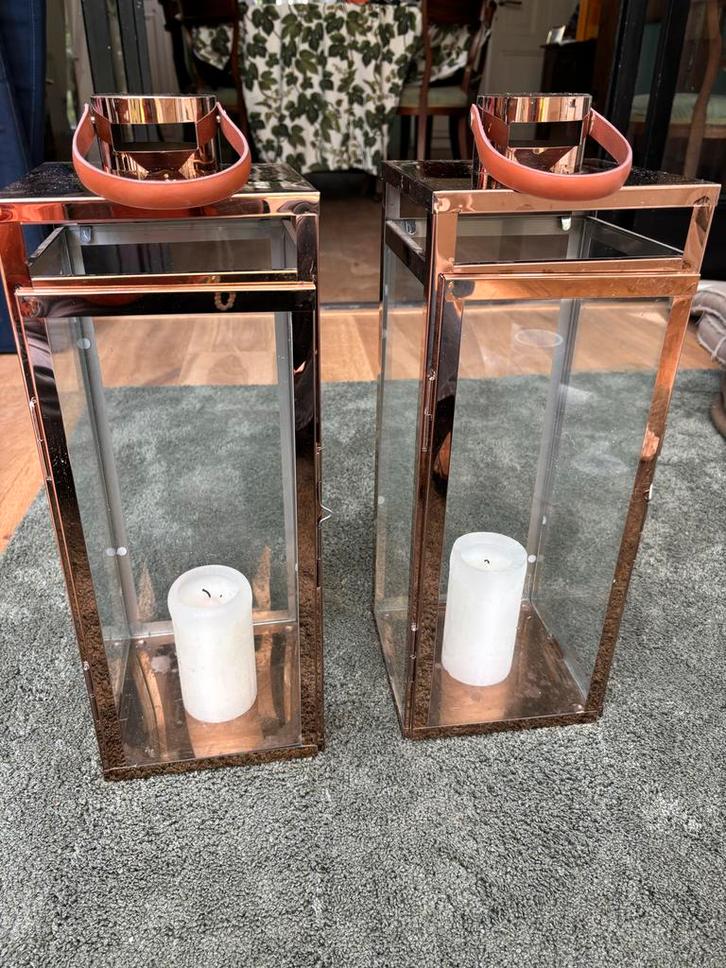 Set van 2 Stijlvolle Lantaarns, Huis en Inrichting, Woonaccessoires | Kandelaars en Kaarsen, Zo goed als nieuw, Kandelaar, 25 tot 50 cm