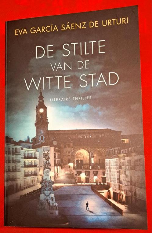 De stilte van de witte stad, Boeken, Romans, Ophalen of Verzenden