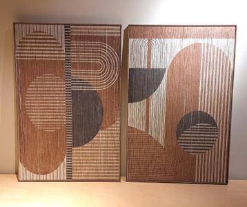 Schilderij met abstracte vormen gemaakt van touw beschikbaar voor biedingen