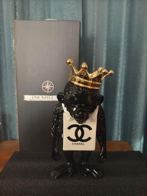 Fashion Monkey - Chanel / Van Apple, Antiek en Kunst, Kunst | Designobjecten, Ophalen of Verzenden