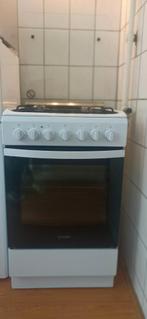 Indesit Gasfornuis 50cm - IS5G5PHW NL moet weg!, Witgoed en Apparatuur, Fornuizen, Ophalen, Gebruikt, 4 kookzones, Gas