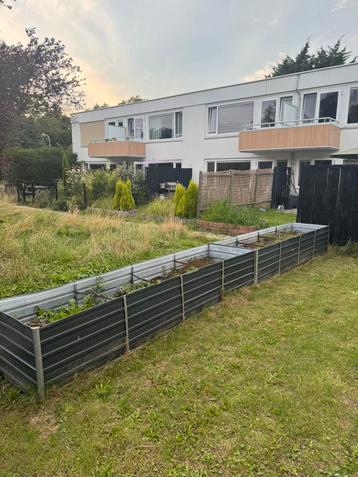Moestuin bakken beschikbaar voor biedingen