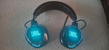 JBL Quantum 910 headset beschikbaar voor biedingen