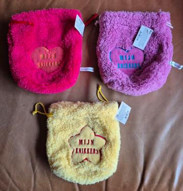 3 fluffy Knikkerzakjes - Nieuw! beschikbaar voor biedingen